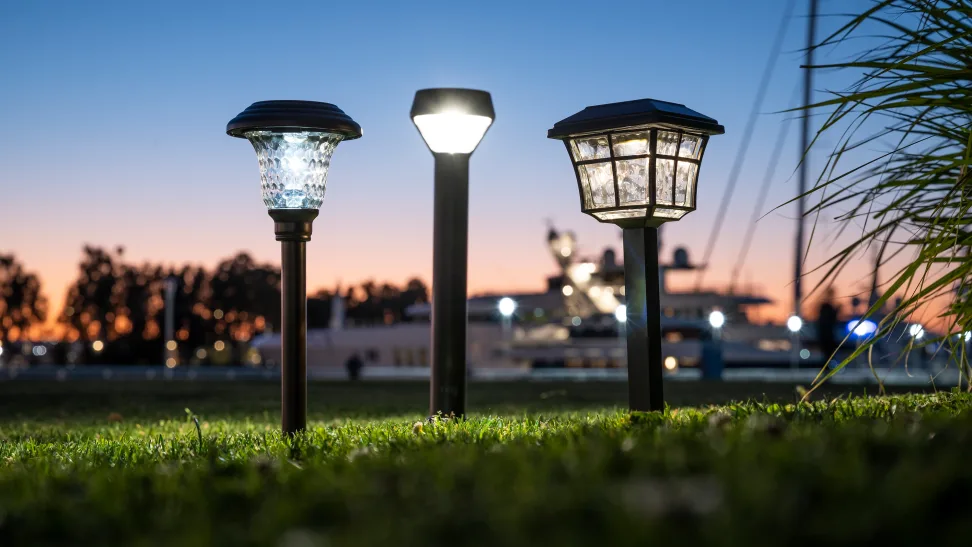Outdoor solar lights