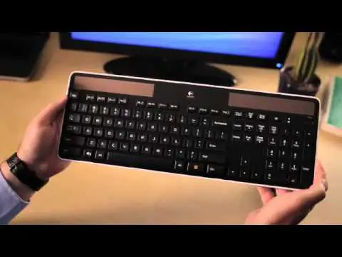 Wireless keyboard powered by solar