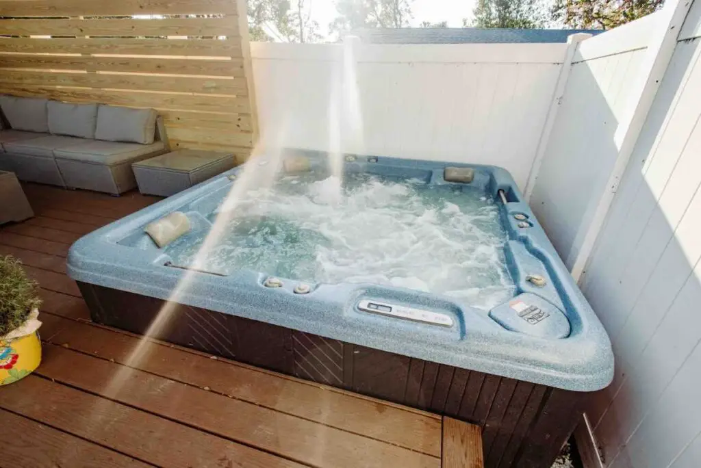 Jacuzzi on a 40 foot container home in Downtown Orlando, Florida, United States