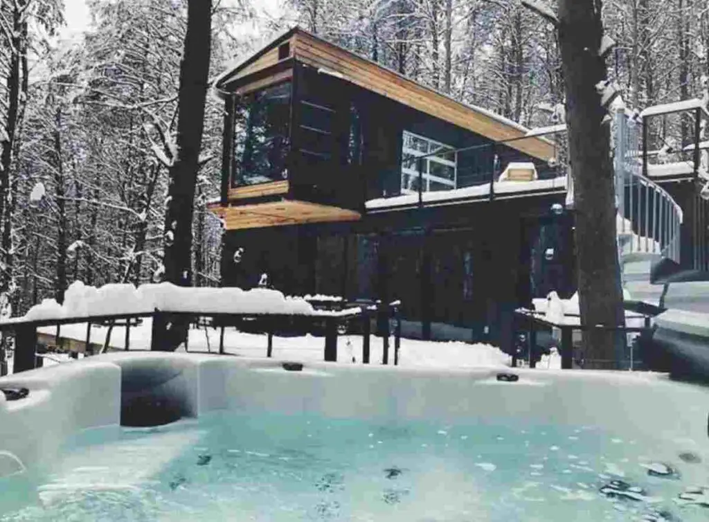 Ohio Container home in winter - The Box Hop - Hocking Hills shipping container home in Rocbridge, Ohio