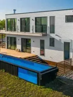 Shipping container pools in Canada