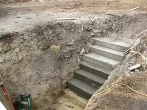 cutting steps to the container basement