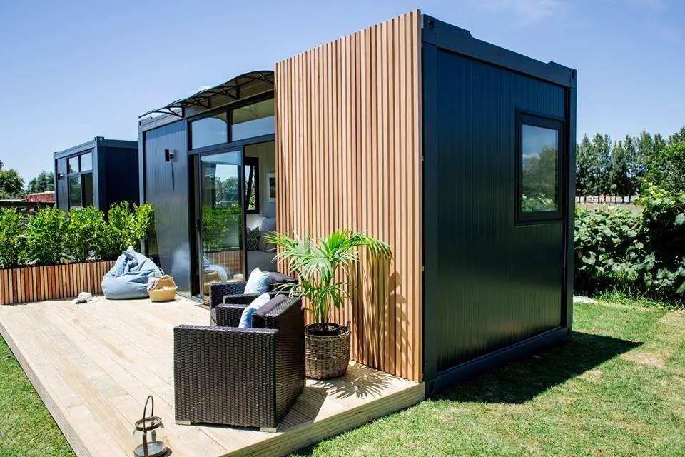 Sea container home by Containers in Motion
