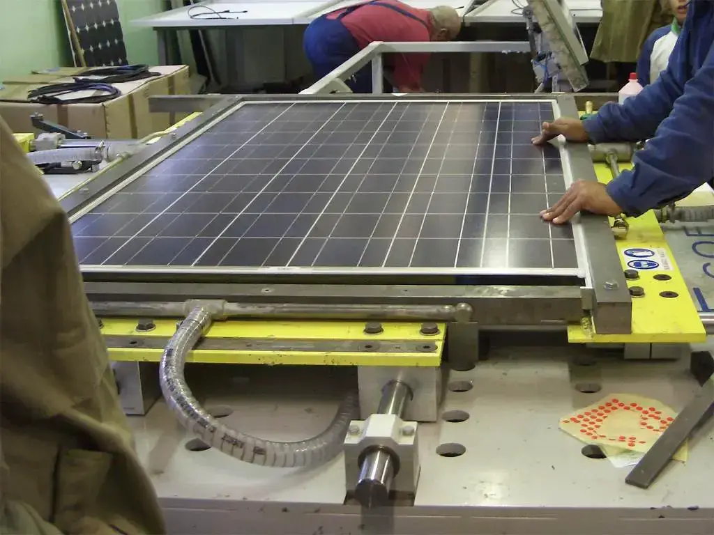 Solar manufacturing PV module lamination