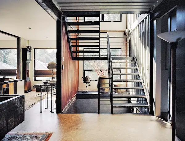 Staircase in Martha Moseley and Bill Mathesius container home in Yardley, Pennsylvania, US