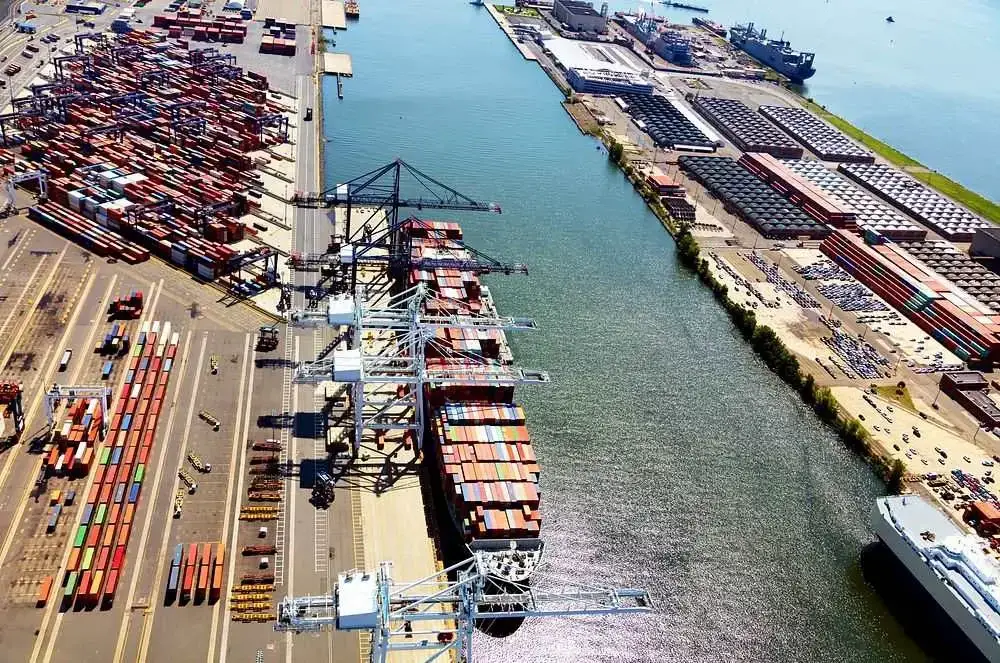 Florida container port - Tampa Bay Port