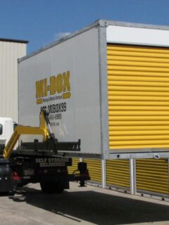 Jacksonville shipping container movers by MI Box